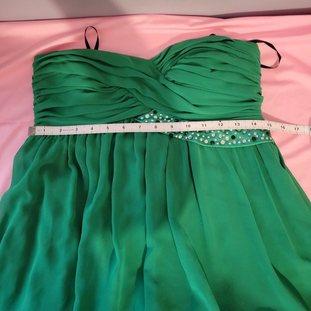 CITY STUDIO EMERALD GREEN COCKTAIL DRESS - Picture 2 of 8